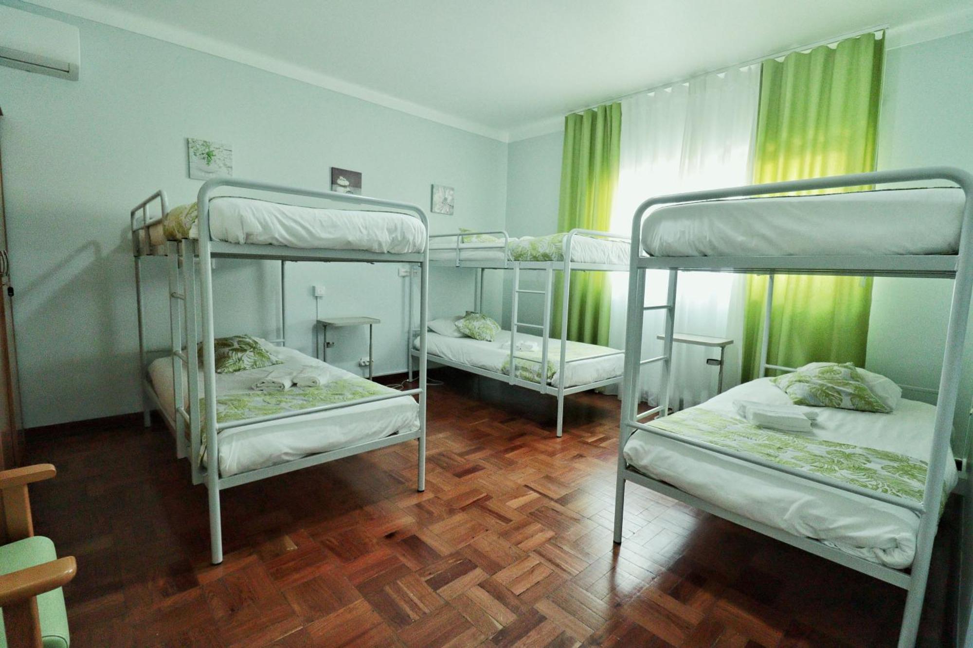 Hostel Jardins De Sao Luis Setúbal Kültér fotó